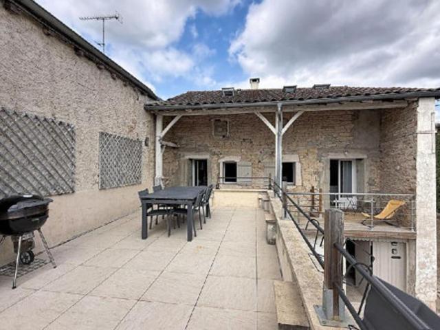 Maison à Lugny à louer Locagestion, expert en gestion locative