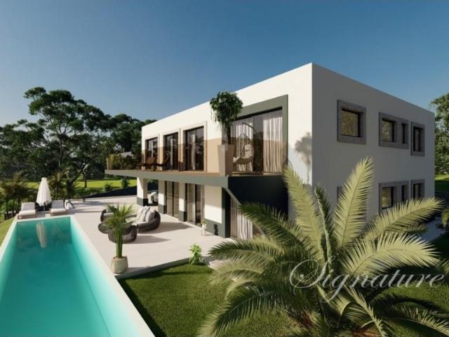 Maison à ossature bois avec 5 chambres à coucher, nichée dan. 0m² São Brás De Alportel