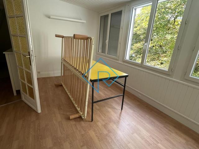 Maison à Paris 75019