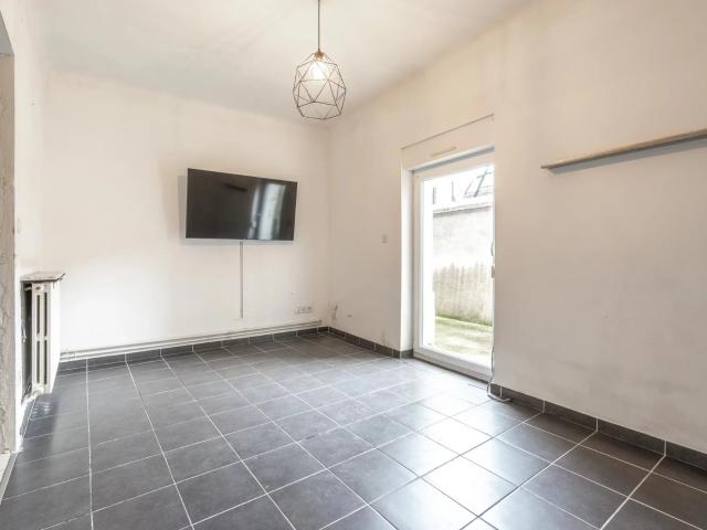 Maison à rafraîchir à la frontière luxembourgeoise