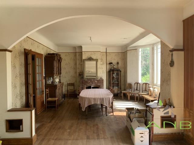 Maison à rénover aux portes d'Angoulême 250m² Champniers