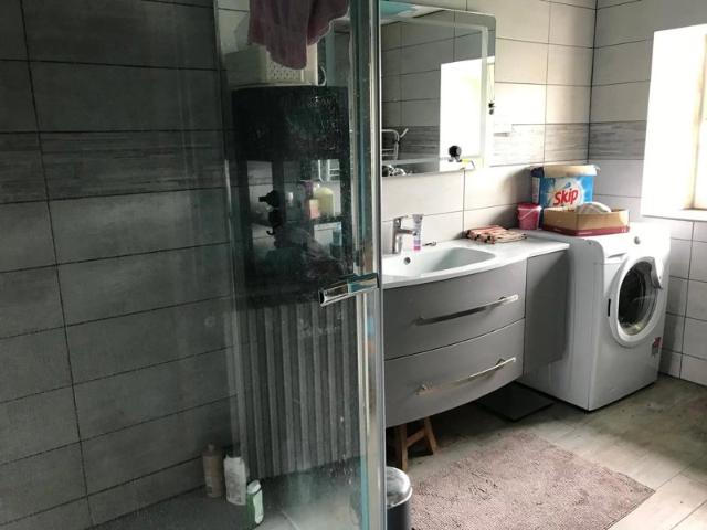 Maison à rénover avec dépendances
