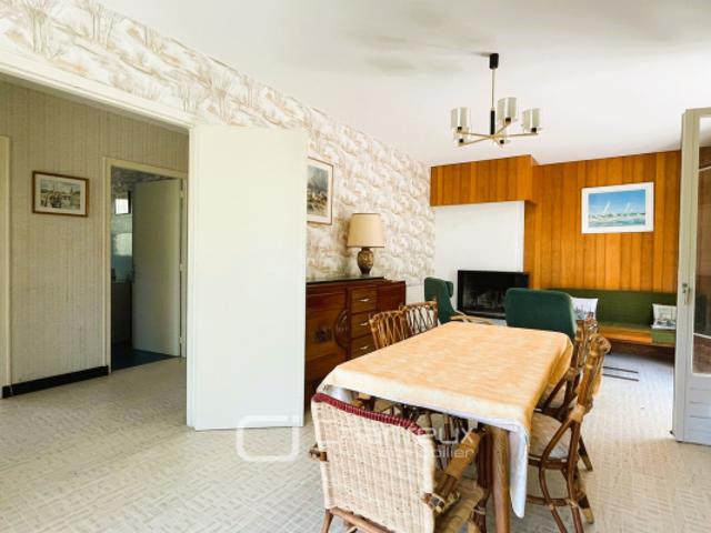 MAISON A RENOVER A 500 M DE LA PLAGE