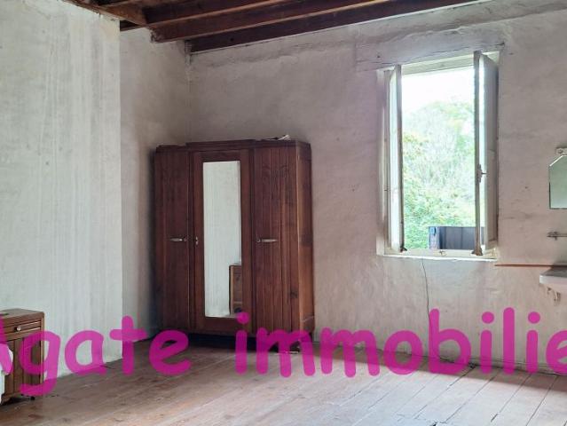 MAISON A RENOVER A CAPTIEUX