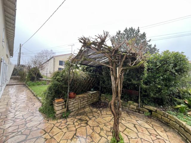 MAISON À RENOVER À VENDRE LA FOYE MONJAULT