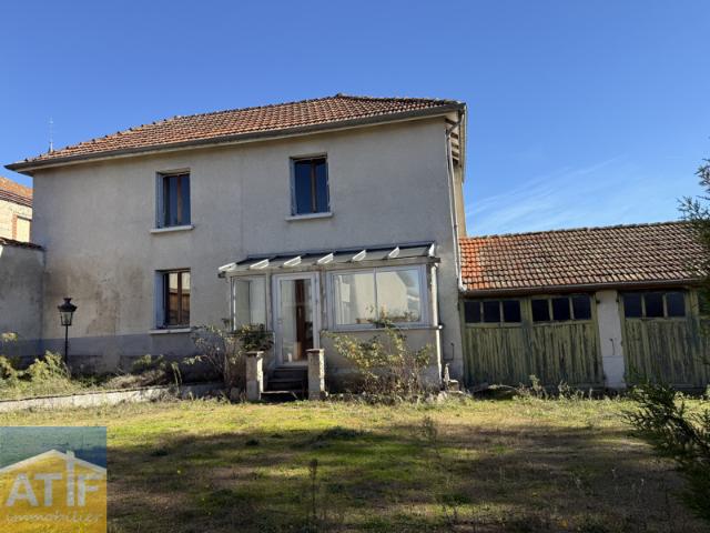MAISON A RENOVER ANNEXE DEPENDANCE TERRAIN JARDIN PUITS