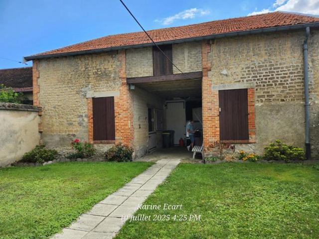 Maison à Rénover Bourg Dynamique à 15 min de Reims