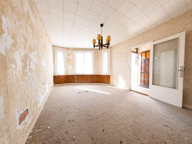 Maison à rénover division possible en 2 appartements 70m² Châtel Guyon