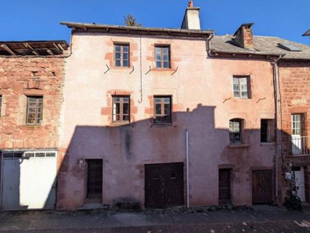 Maison à Rénover + Garage + Dépendance