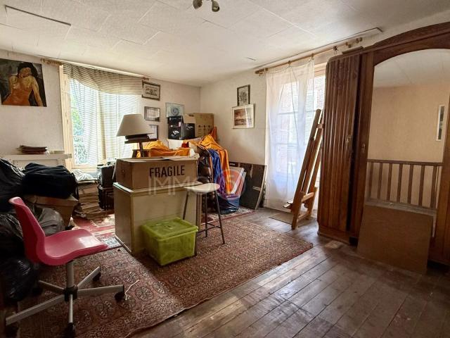 MAISON À RÉNOVER – QUARTIER DE L’ORANGERIE – BEAU POTENTIEL