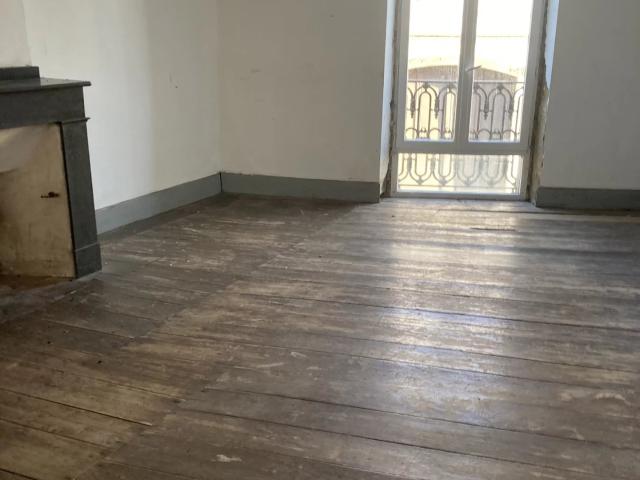 Maison à rénover sur Daumazan sur Arize