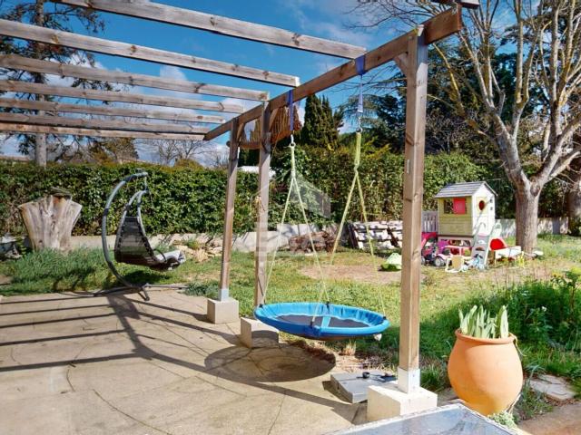 Maison à rénover 171 m² Jardin 570 m² Quartier calme et. 171m² Carcassonne