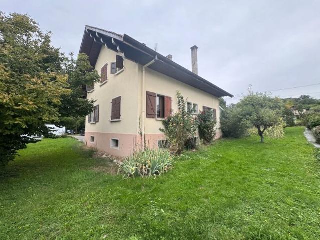 MAISON À RÉNOVER