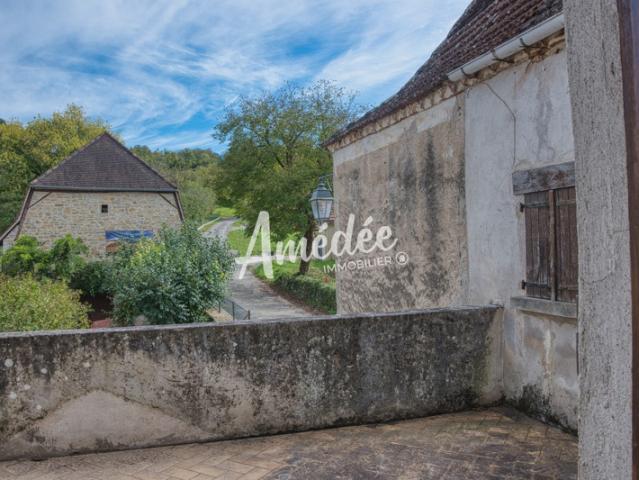 CORNAC Maison à rénover