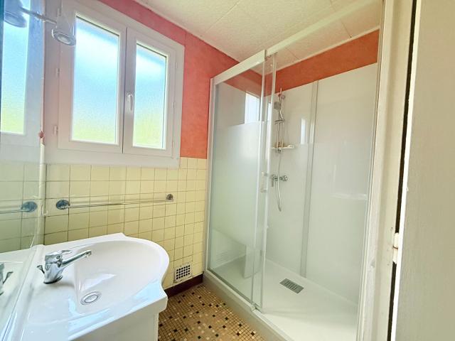 Maison à rénover 5 pièce s de 78 m2 à Pradines