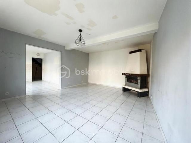 Maison à rénover – 83 m² – 3 chambres – Belleau 54610 – 77 000