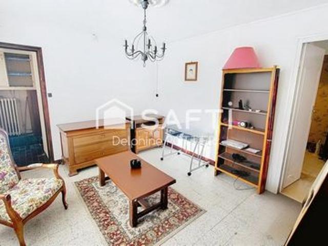 Maison à restaurer 7p 4 chambres