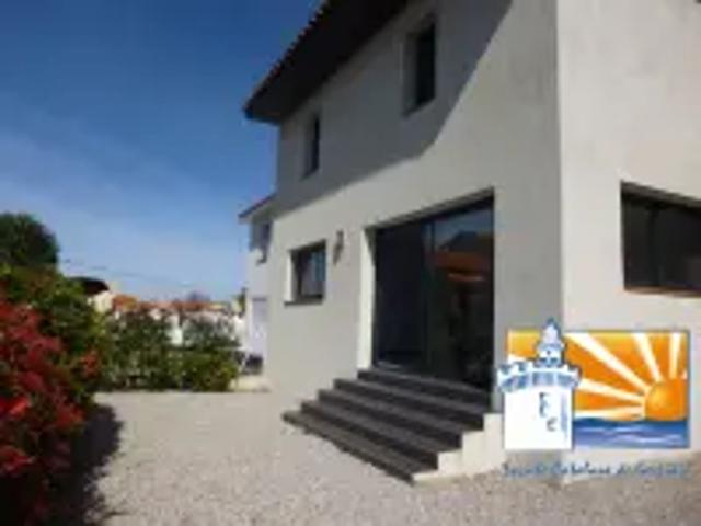 Maison à Saint Laurent de la Salanque Villa contemporaine St Laurent de la Salanque