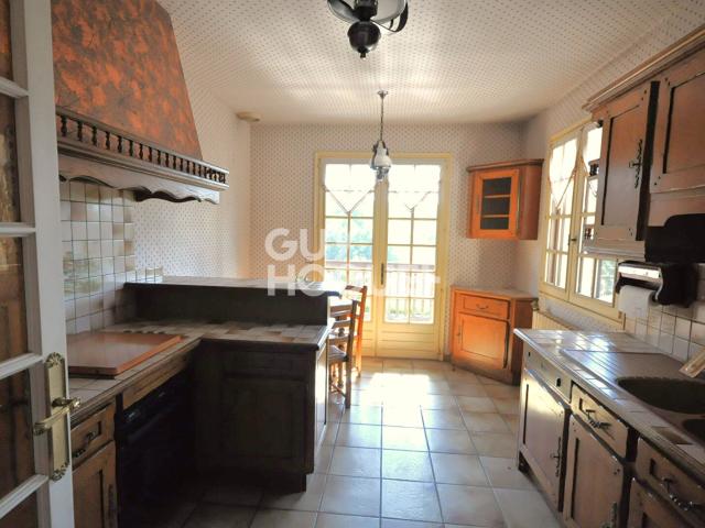 Maison à Saint Symphorien Sur Coise de 163 m2 sur un terrain de 1054 m2