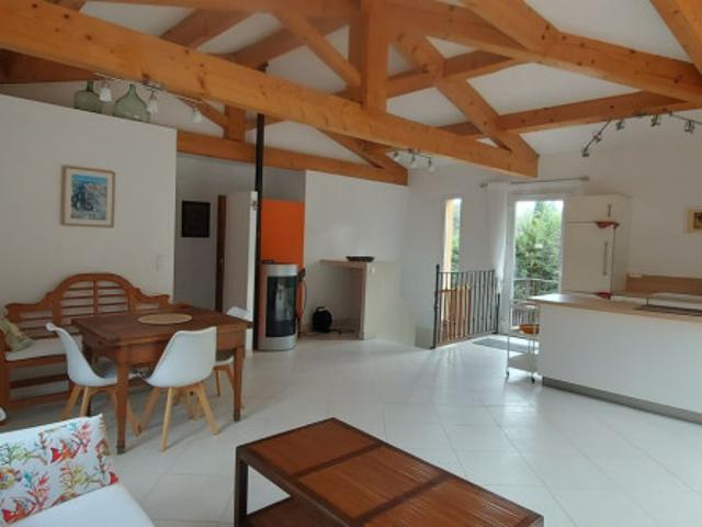 Maison à Simiane Collongue à louer Locagestion, expert en gestion locative