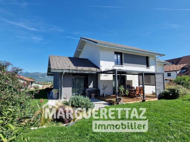 Maison, Amancy