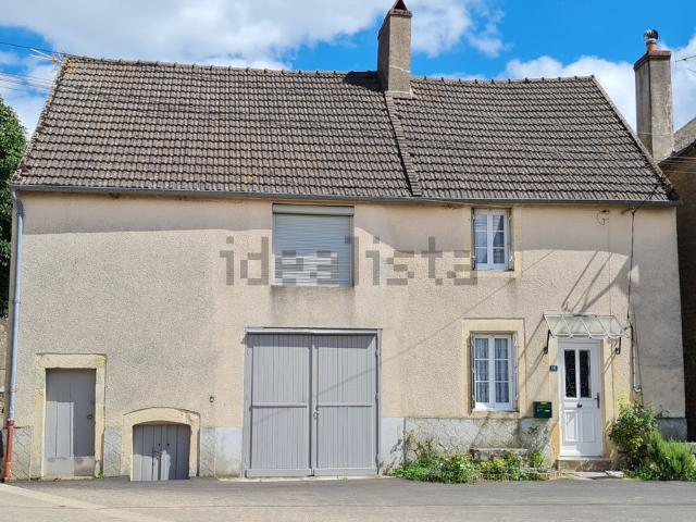 Maison, Amazy