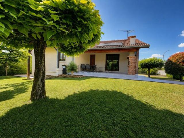 Maison, Ambérieu en Bugey