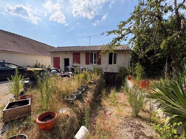 Maison, Amblainville