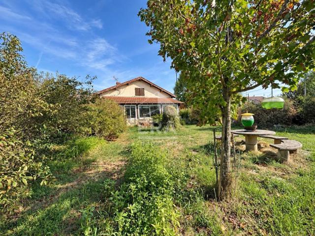 Maison, Ambronay