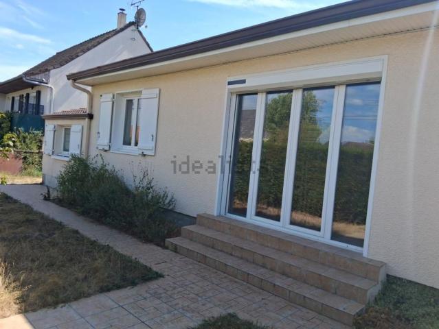 Maison, Amilly