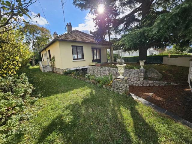 Maison, Amilly