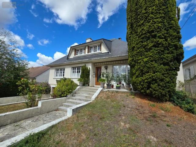 Maison, Amilly