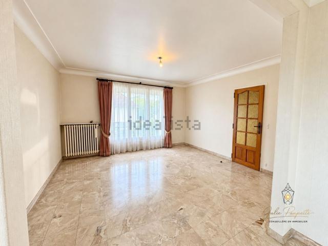 Maison, Amilly