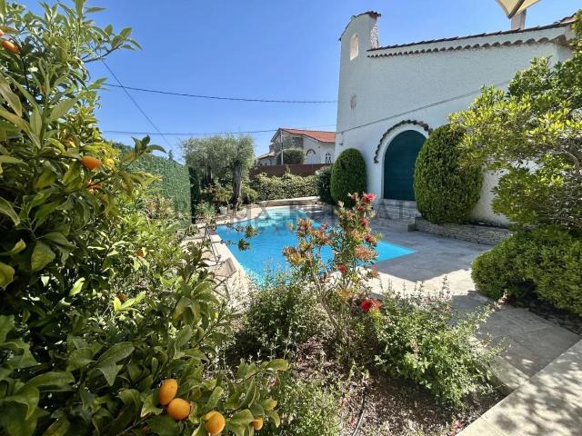 Maison, Antibes