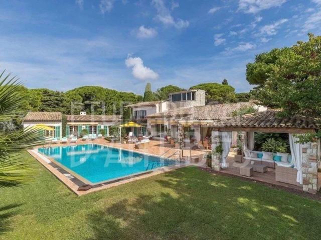 Maison, Antibes
