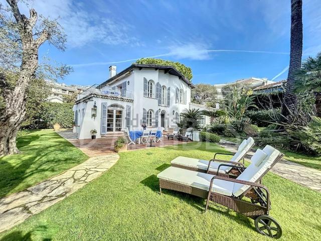 Maison, Antibes