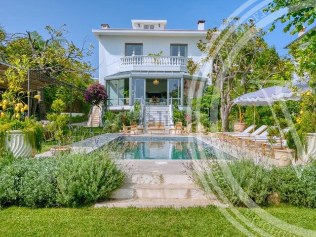 Maison, Antibes