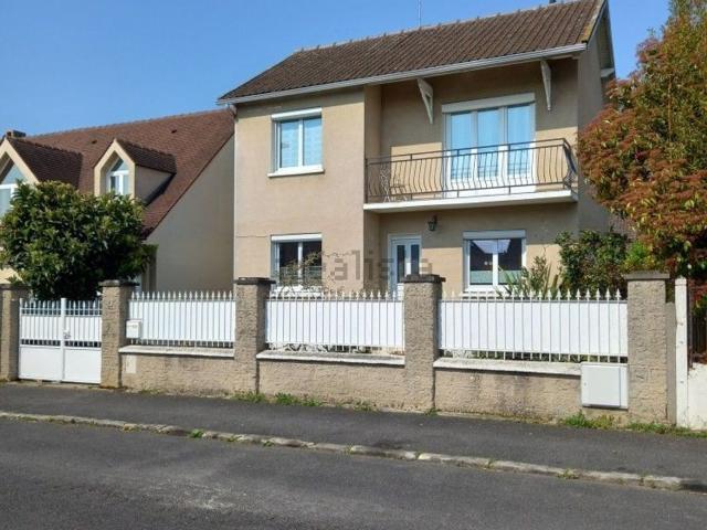 Maison, Antony