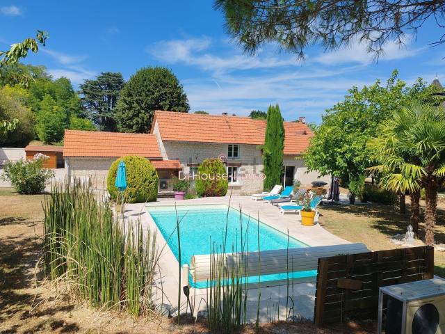 Maison, Antogny le Tillac