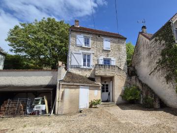 Maison ancienne 3 chambres sur 1098m2 de terrain