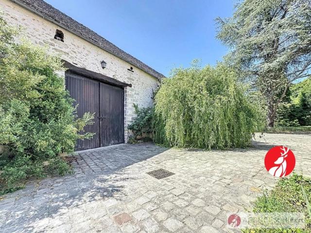 MAISON ANCIENNE