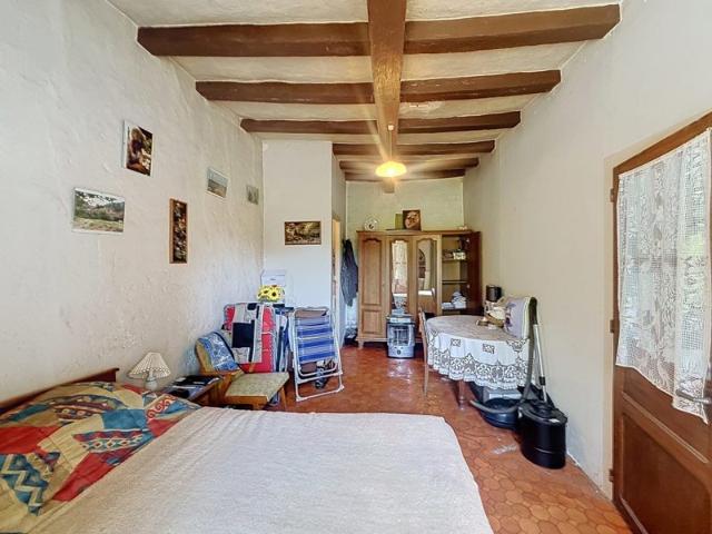 MAISON ANCIENNE