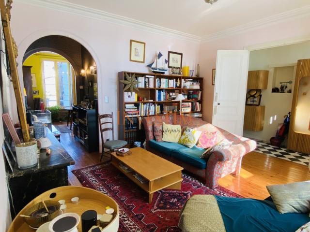 Maison ancienne 4 grandes Chambres Quartier du Foix Blois