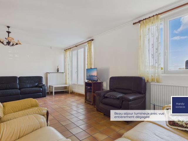 Maison ancienne à louer, 4 pièces Pontoise 95300