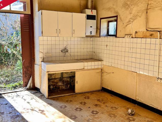 Maison ancienne à rénover à Romagne