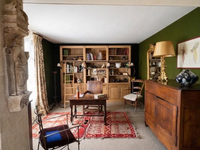 Maison ancienne au cachet exceptionnel de 150 m2 La Bazoge