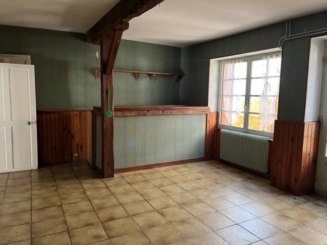 Maison ancienne avec 3 chambres et jardin