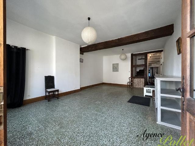 Maison ancienne avec courette, atelier, cave 138m² Aubigny sur Nère
