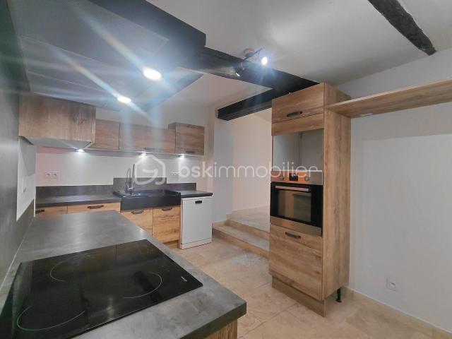 Maison ancienne de 89 m² à Sarrians