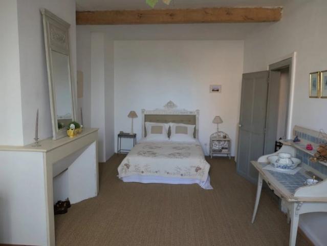 MAISON ANCIENNE SAINT JULIA T4 188 m²